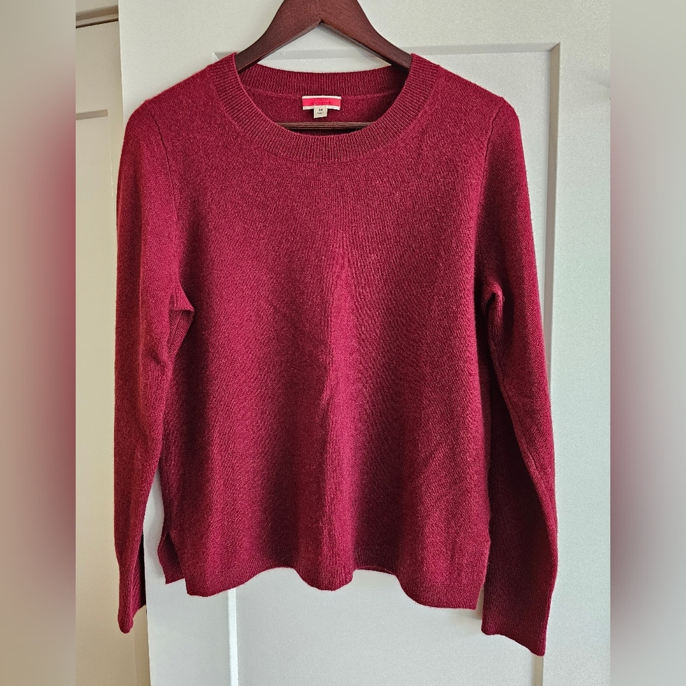 EUC J.Crew cashmere crewneck sweater in burgundy, Size M